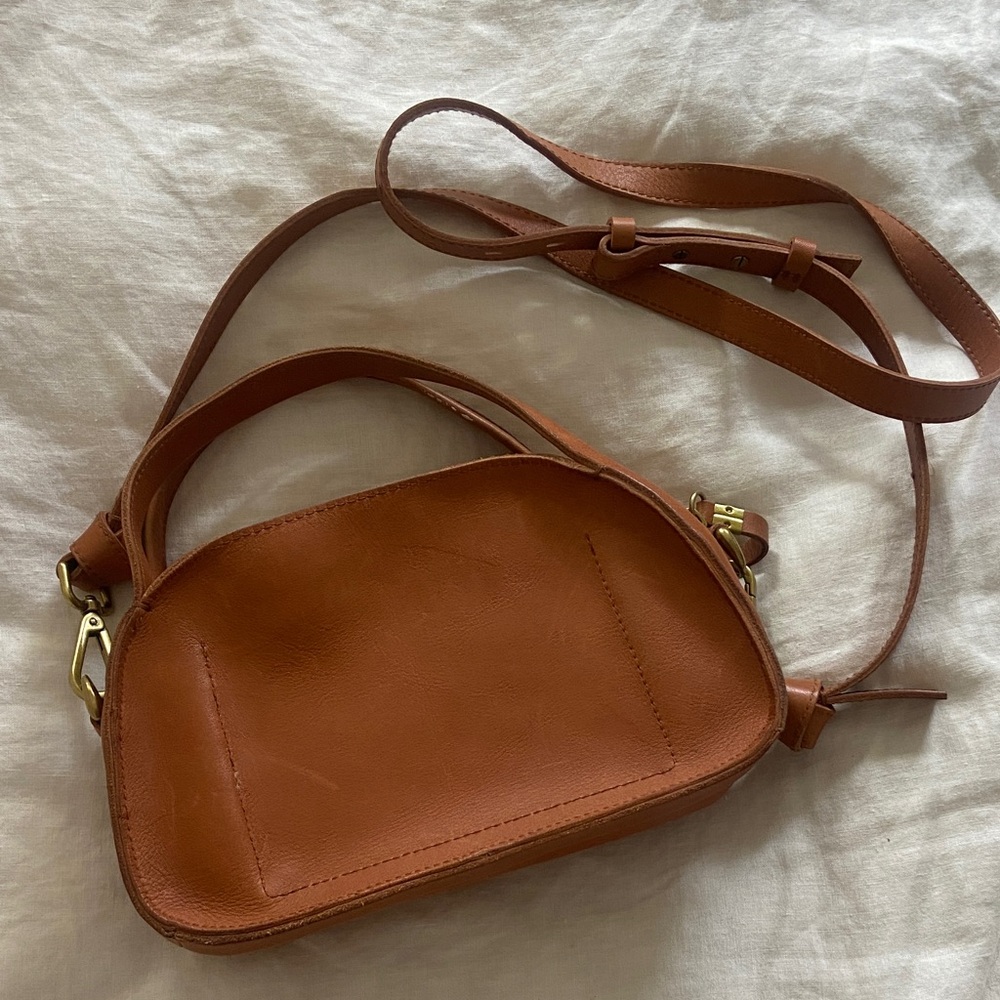 Madewell Tan Leather Crossbody Saddle Bag